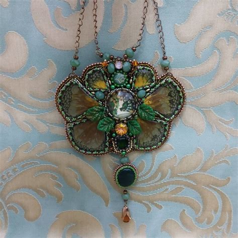 Bead Embroidery Jewelry Projects Design and Construction Ideas and Inspiration Lark Jewelry and Beading Reader