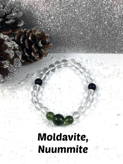 Beaded Bracelets Crystal: A Fashion and Healing Synergy