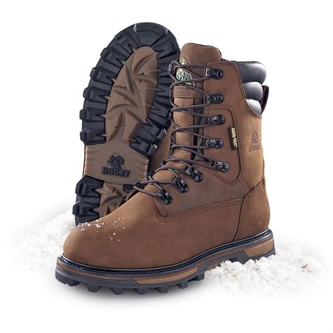 Bear Claws Boots: Your Guide to Traversing Snowy Terrains with Confidence