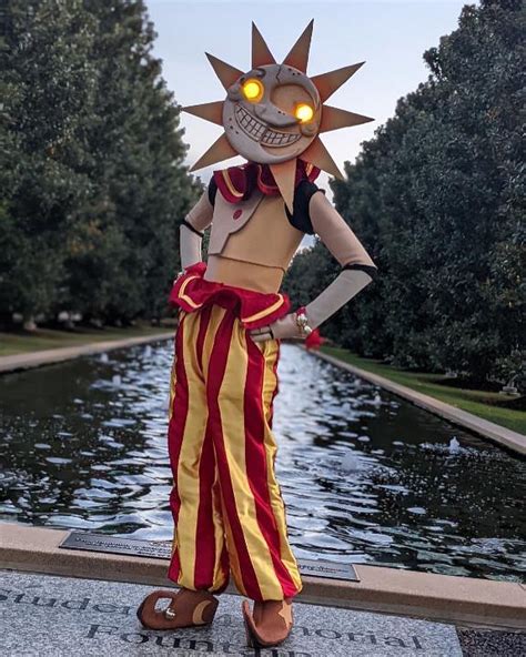 Become a Radiant Sun in the Shadows: The Art of Sun Cosplay in FNAF