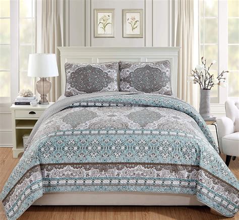Bedspreads for Twin XL Beds: A Comprehensive Guide