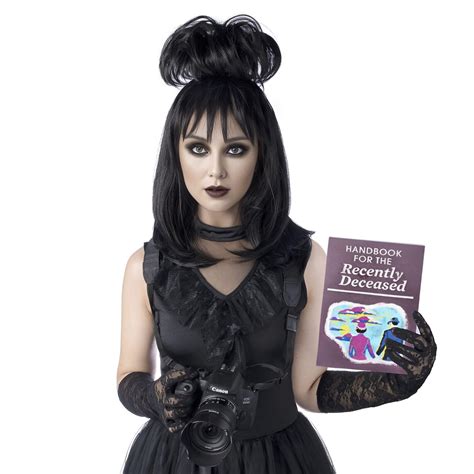 Beetlejuice Lydia cosplay