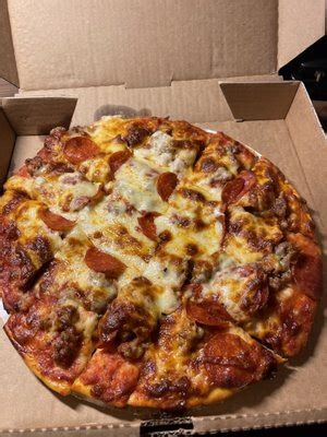 Beggars Pizza Lansing IL: 12 Inside Secrets to Satisfy Your Pizza Cravings