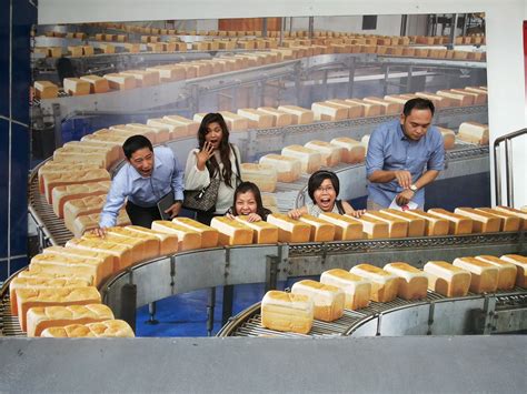 Behind the Scenes of Bakery Bliss: A Comprehensive Guide to the Gardenia Factory Tour in Singapore