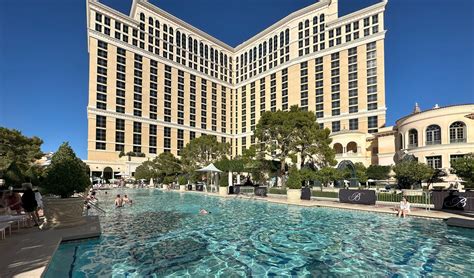 Bellagio Las Vegas Swimming Pool: The Ultimate Oasis