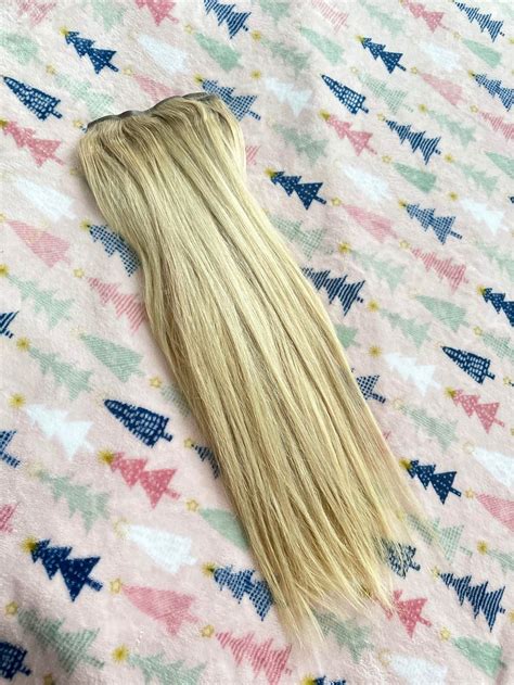 Bellami 22-Inch Seamless Clip-In Hair Extensions