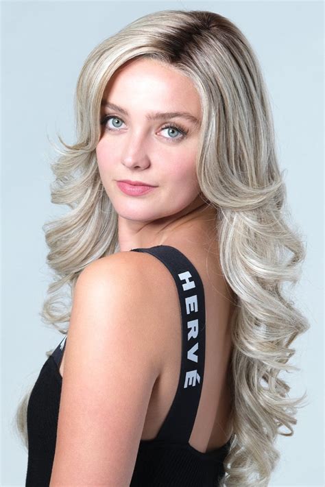 Belle Tress Wigs: An Oasis of Versatility & Elegance