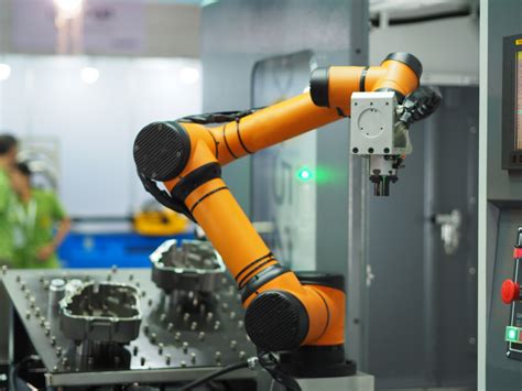 Benefits of 6-Axis Industrial Robots