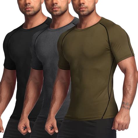 Benefits of Athletic Fit T-Shirts