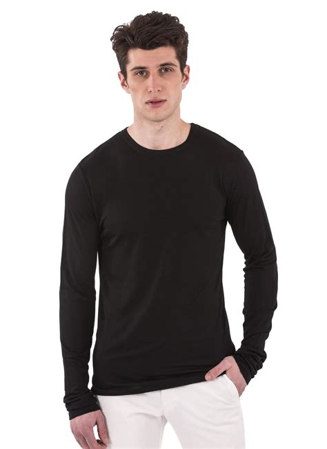 Benefits of Bamboo Long Sleeve Tee Shirts