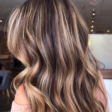 Benefits of Brown Blonde Highlights