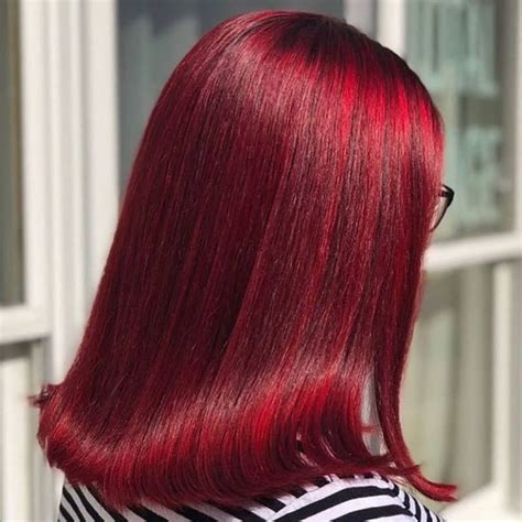 Benefits of Burgundy Red Hair