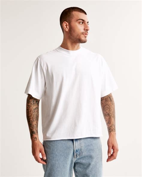 Benefits of Cropped Men's T-Shirts