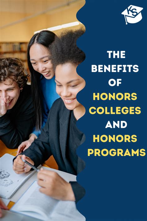 Benefits of Enrolling in the GW University Honors Program
