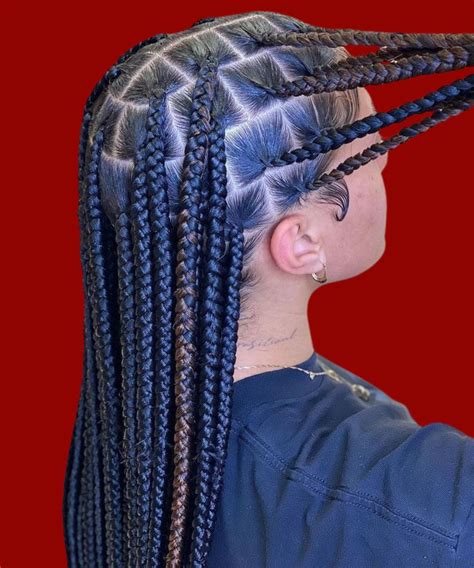 Benefits of Knotless Braids Hairstyles