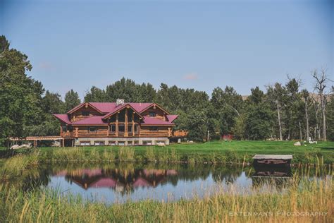 Benefits of Staying at a Montana Fly Fishing Lodge