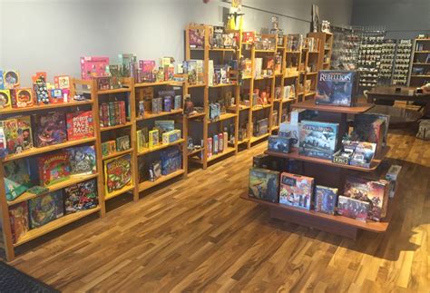 Benefits of Visiting Local Board Game Stores