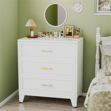 Benefits of a White 3 Drawer Dresser