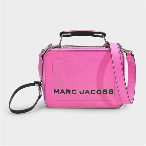 Benefits of the Marc Jacobs Pink Purse