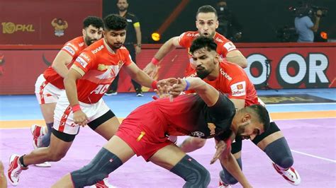 Bengaluru Bulls vs. Gujarat Giants 2022: A Comprehensive Analysis of Kabaddi's Thrilling Clash