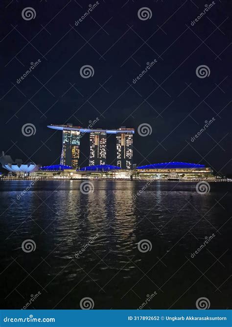 Benjamin Barker Marina Square: A Vibrant Waterfront Hub in the Heart of Singapore