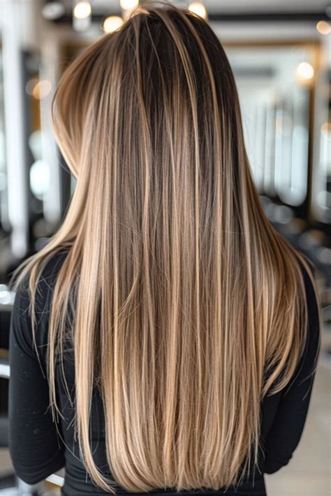 Best 5 Blonde Highlights for Straight Hair