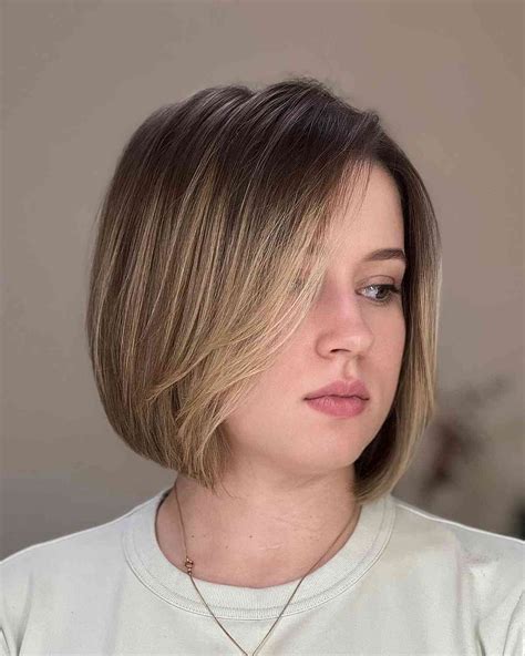 Best Bob Cuts for Oval Faces: A Flattering Guide for Every Occasion