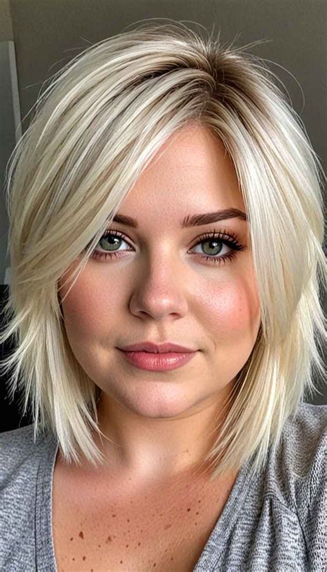 Best Hairstyles for Round Faces: Flattering Looks to Enhance Your Features