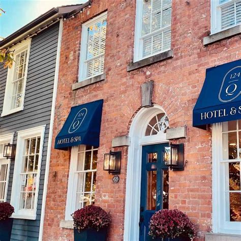 Best Hotels in Niagara-on-the-Lake: A Guide to Luxury and Comfort