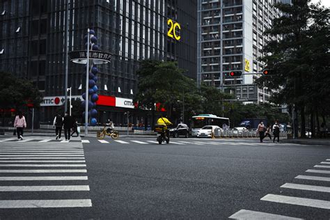 Beware of the Hefty Fine for Jaywalking in Singapore: A Detailed Guide