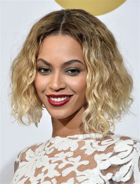 Beyoncé Kunsthaar: Transformieren Sie Ihren Look mit dem Star-Appeal