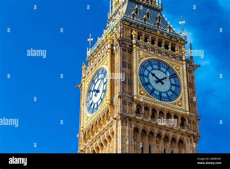 Big Ben and the Elizabeth Tower The History of the Famous English Landmark Epub