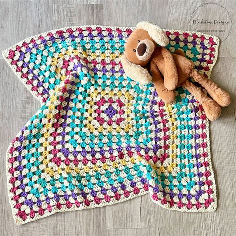 Big Granny Square Pattern