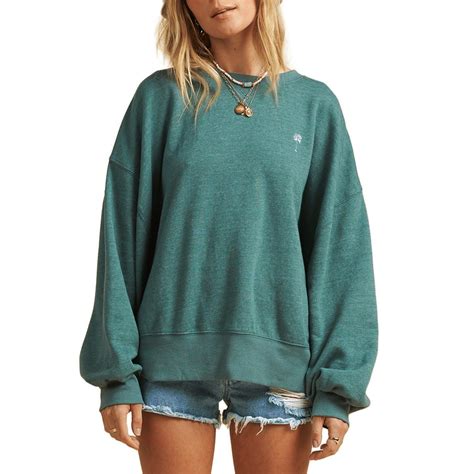 Billabong Women's Sweatshirts: A Guide to Comfort and Style