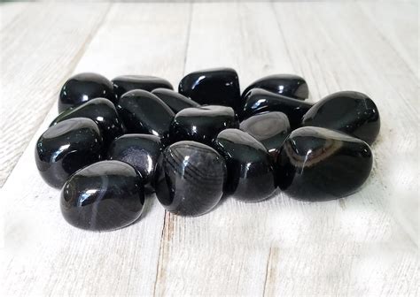 Black Agate: