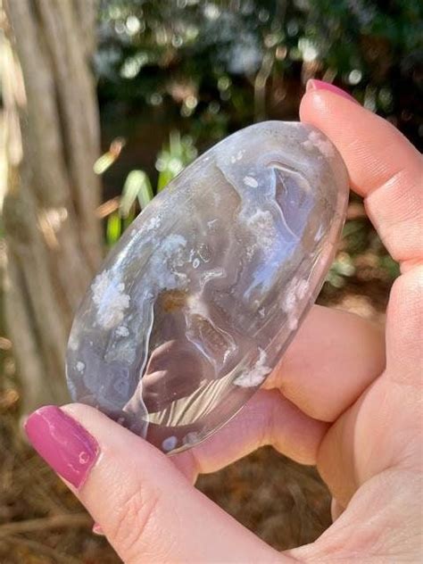 Black Flower Agate: Exploring the Enchanting Gemstone of Growth and Manifestation