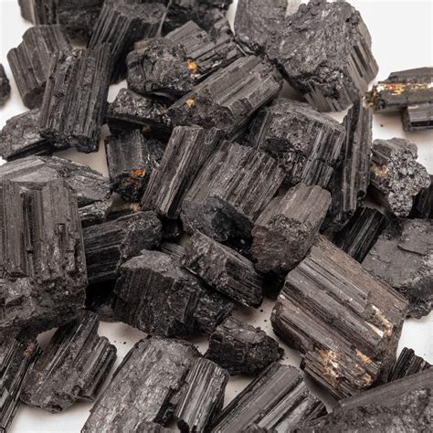 Black Tourmaline Near Me in 2025: A Guide