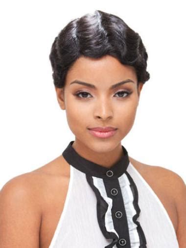 Black Wavy Brazilian Remy Hair Glamorous Short Wigs