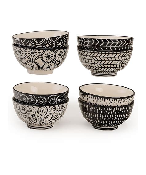 Black and White Bowls: A Timeless and Versatile Kitchen Essential