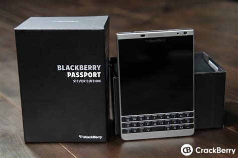 BlackBerry Passport Crystal Yaker Packaging Kindle Editon