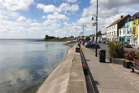 Blackrock, Co Dublin: A Flourishing Town with a Vibrant Community