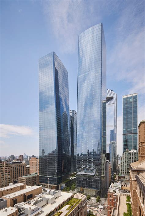 Blackrock Tower: Architecting a Monolithic Financial Powerhouse