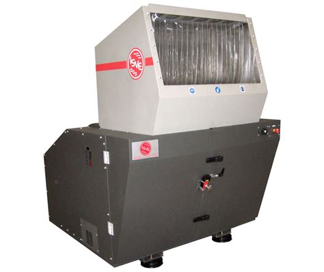 Blade granulators: