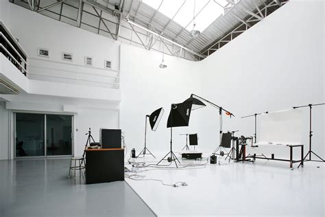 Blanch Studios: A Comprehensive Guide to the Industry-Leading Photography Studio