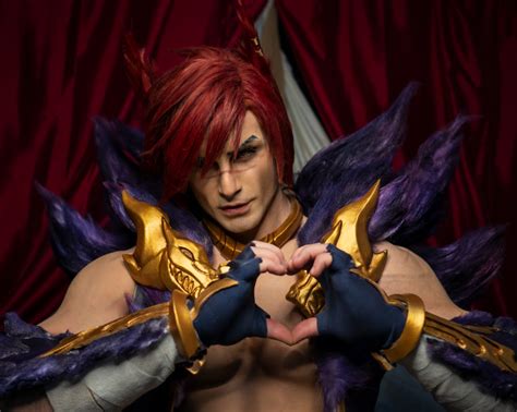 Blitz Cosplay: Embracing the Power of the League of Legends Champion