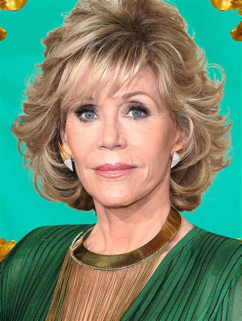 Blonde 12" Wavy Layered Chin Length Jane Fonda Wigs VS 2025