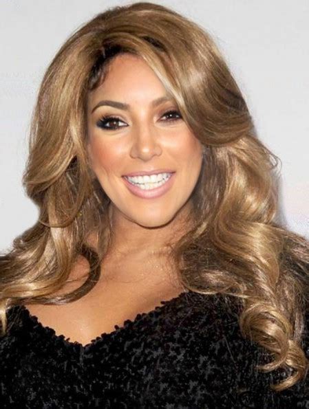 Blonde Capless Wavy 16" Wendy Williams Wigs