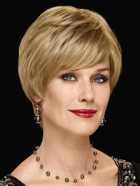 Blonde Chin Length Capless Wigs with Bangs for Women