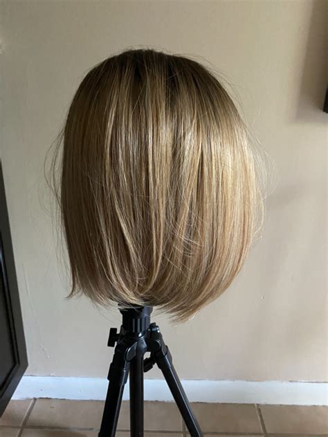 Blonde Chin-Length Wigs: A Guide to Easy Transformations