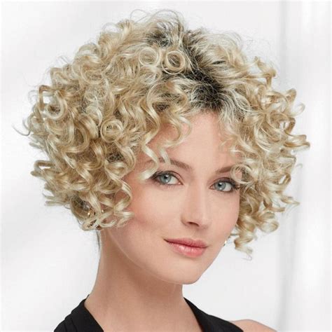 Blonde Curly Short Kids Wigs: The Perfect Way to Add a Touch of Glamour to Your Child's Look